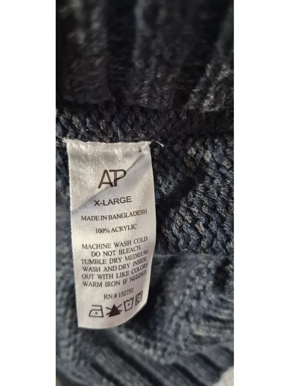 NWT Across The Pond Navy Quarter Zip Sweater XL